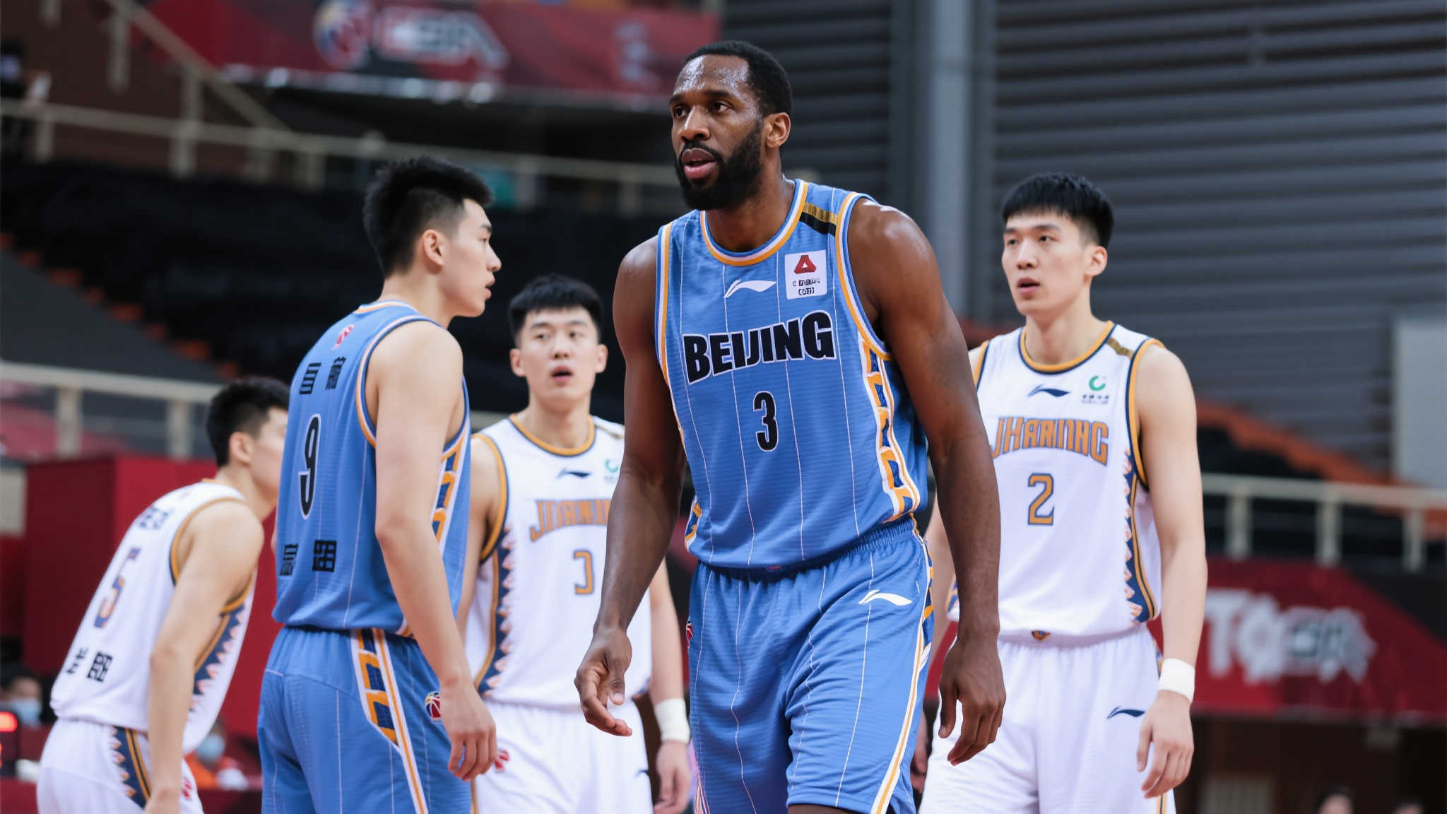 赛季末通过 赛季末通过